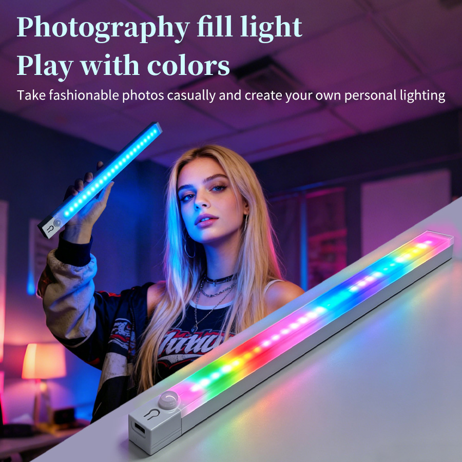 Lampe de bureau LED RGB rechar - Gaming Desk With Hutch avis et prix